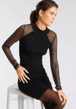 Melrose Verkaufsgeschäft 13 Melrose Strickkleid mit Ärmeln aus Herz-Mesh - NEUE KOLLEKTION