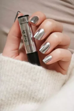 alessandro international UV-Nagellack »STRIPLAC PEEL OR SOAK SILVER CRUSH ON CHROME«, 3-tlg. -Melrose Verkaufsshop 234e4f47 0240 5c47 a715 096a2c2e1f6e