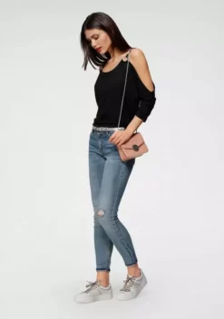 Melrose Fledermausshirt mit Ring-Detail und Ärmelraffung 15 Melrose Fledermausshirt mit Ring-Detail und Ärmelraffung -Melrose Verkaufsshop 249a917a 90f2 5498 a8f5 f85b6cb88377