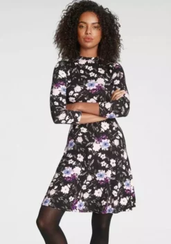 Melrose Jerseykleid mit verschiedenen Dessins Schwarz-geblümt, Rot-kariert 16 Melrose Jerseykleid mit verschiedenen Dessins Schwarz-geblümt, Rot-kariert -Melrose Verkaufsshop 263404d7 41dd 5b18 873d fa4c7a04e740