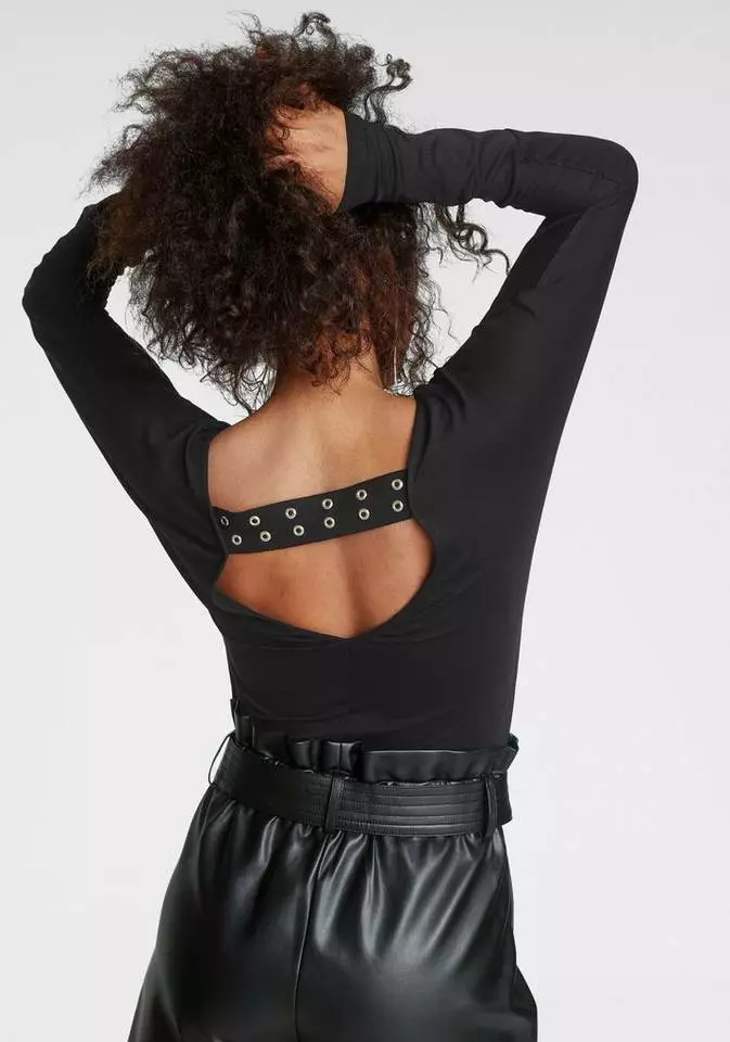 Melrose Fledermausshirt mit tiefem Rückenausschnitt und Ziernieten 3 Melrose Fledermausshirt mit tiefem Rückenausschnitt und Ziernieten