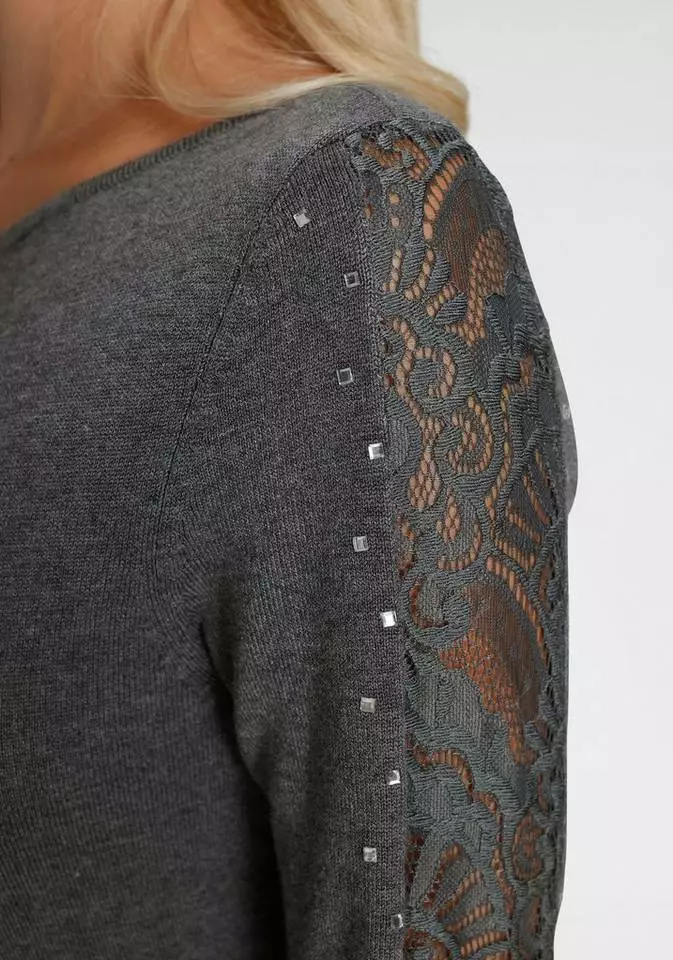 Melrose Strickkleid mit Spitzenstreifen und Glitzersteinen - NEUE KOLLEKTION 6 Melrose Strickkleid mit Spitzenstreifen und Glitzersteinen - NEUE KOLLEKTION – Bild 4