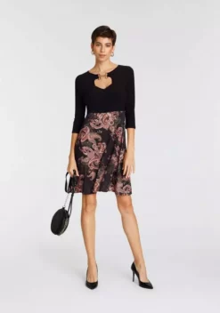 Melrose Jerseykleid mit Zierschnalle