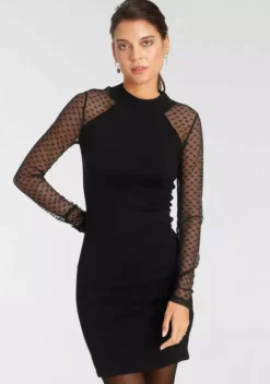 Melrose Strickkleid mit Ärmeln aus Herz-Mesh - NEUE KOLLEKTION -Melrose Verkaufsshop 639cc1a3 6dc7 5550 8854 d04cf98a04ad