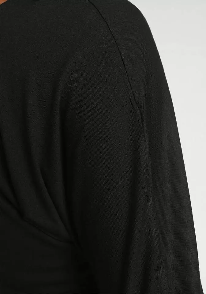 Melrose Fledermausshirt mit tiefem Rückenausschnitt und Ziernieten 7 Melrose Fledermausshirt mit tiefem Rückenausschnitt und Ziernieten – Bild 5