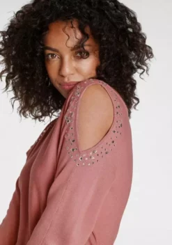 Melrose Fledermauspullover mit Schulter Cut-Out und Ziersteinen