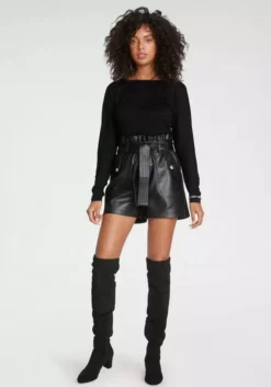 Melrose Fledermausshirt mit tiefem Rückenausschnitt und Ziernieten 15 Melrose Fledermausshirt mit tiefem Rückenausschnitt und Ziernieten -Melrose Verkaufsshop 8aef8269 07c9 5a31 b736 0b49c87470ad