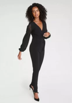 Melrose Jumpsuit mit Spitze - NEUE KOLLEKTION