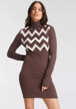 Melrose Strickkleid mit Zickzack-Muster - NEUE KOLLEKTION