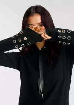 Melrose Strickpullover mit Kapuze und Ösen-Details - NEUE KOLLEKTION